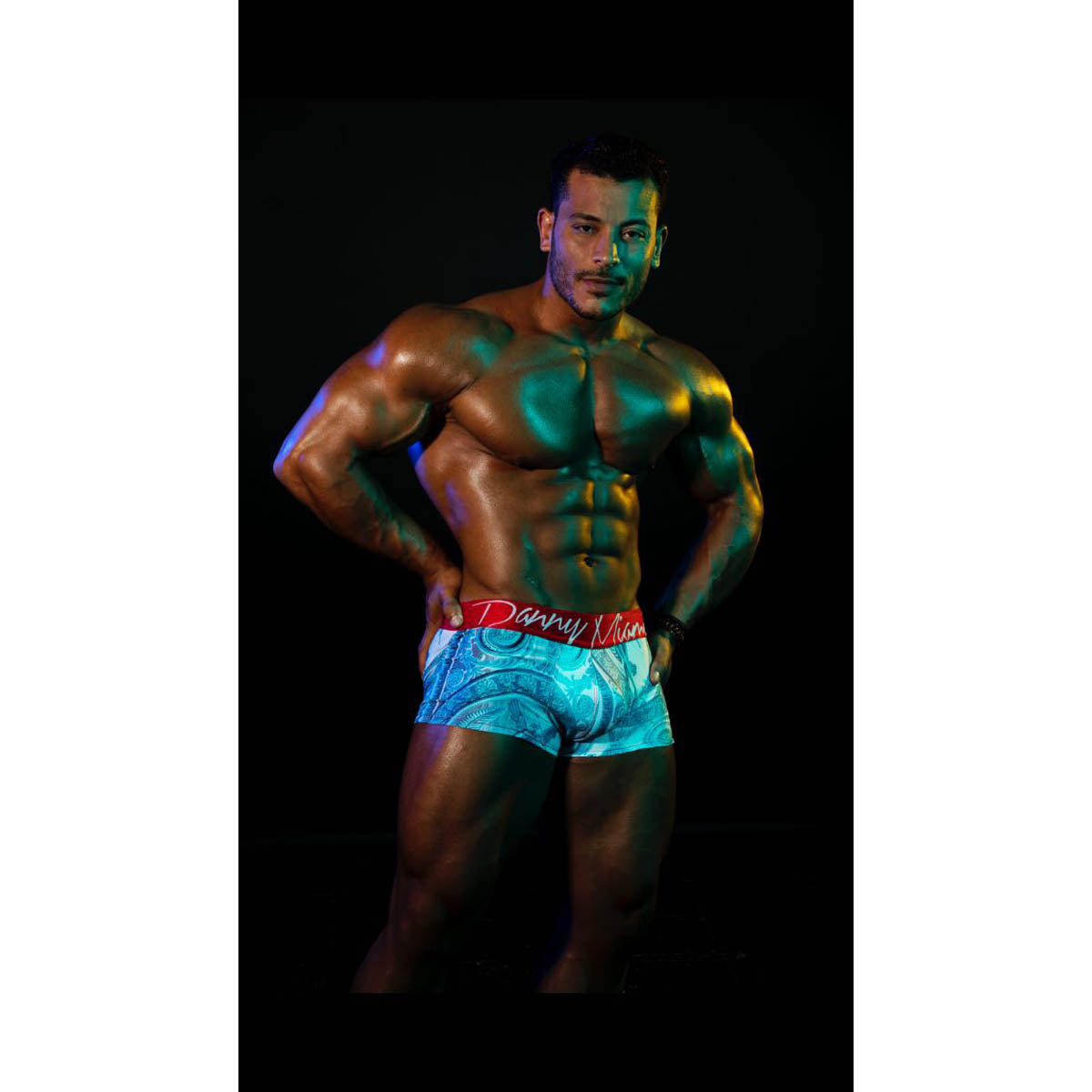 MYTH BOXER
